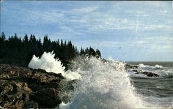 The Breaking Waves Dash High, Little Hunters Beach Postcard