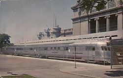 Pioneer Zephyr-America's First Diesel Powered Stainless Steel Streamlined Railroad Train Museum of Science and Industry Chicago, Postcard