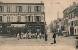 Tout Paris Rue Vitruve et Place Des Gres Postcard