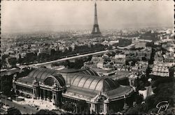 En avion sur Paris France Postcard Postcard Postcard