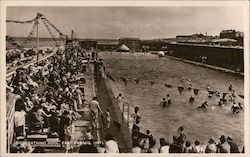 New Bathing Pool, East Parade Rhyl, Wales Postcard Postcard Postcard