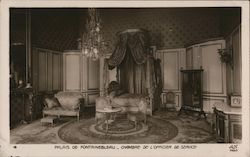 Palais de Fontainbleau - Chambre de l'officier de service Postcard