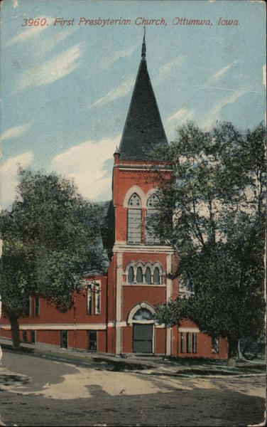 First Presbyterian Church Ottumwa, IA Postcard