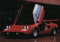 Lamborghini Countach LP500S Postcard