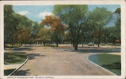 Drive in Riverside Park Postcard