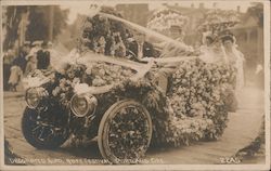 Decorated Auto at the Rose Festival Portland, OR Postcard Postcard Postcard