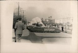 Vacation Days On Lake Merritt Parade Float Oakland, CA Postcard Postcard Postcard