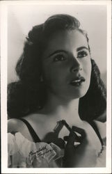 Elizabeth Taylor Postcard