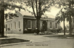 Post Office Hamilton, NY Postcard Postcard