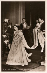 H.M. The Queen Leaving the Palace Royalty Postcard Postcard Postcard