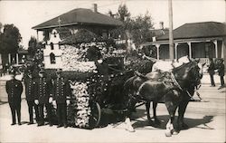 Los Angeles Fire Dept Floral Float in the Floral Parade Postcard