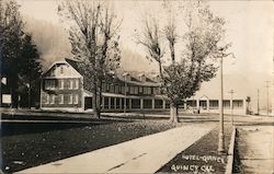 Hotel Quincy Postcard