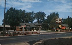 Pine Crest Motor Lodge Postcard