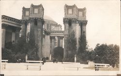 Palace of Fine Arts Postcard