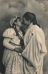 Supris Dans un Harem - Couple Kissing Couples Postcard Postcard Postcard