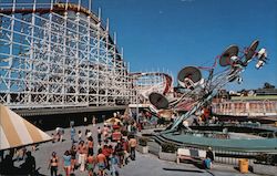 Santa Cruz Beach Amusements Postcard