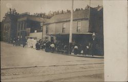 People in lines standing outside grocery store, train tracks Buildings Postcard Postcard Postcard