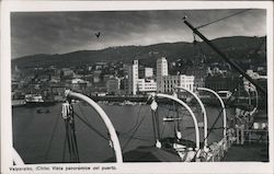 Valparaiso (Chile), Port panoramic view Postcard