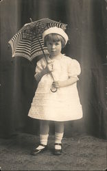 Nice Studio Photo: Young Girl With an Umbrella Patriotic Children Postcard Postcard Postcard