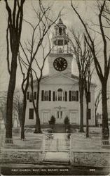 First Church, Built 1818 Postcard