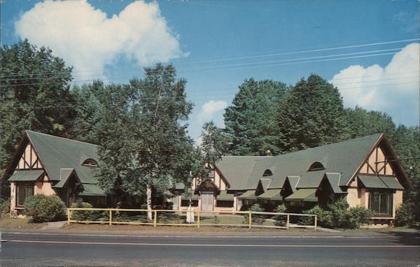 Yellow Coach Motel Schroon Lake, NY Postcard