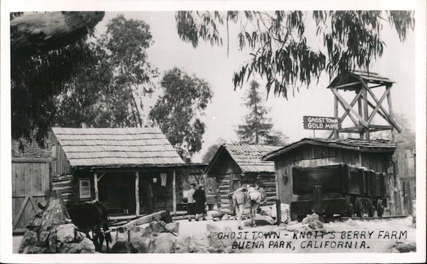 Ghost Town, Buena Park, California Knott's Berry Farm Postcard