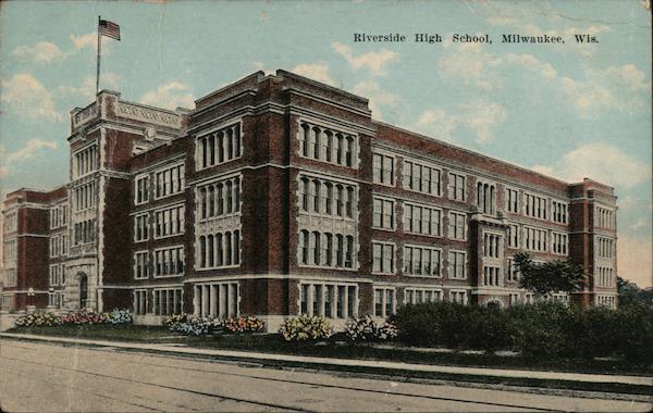 Riverside High School Milwaukee Wi Postcard