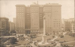 Hotel St. Francis and Dewey Monument Postcard