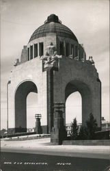 Monument of the Revolution Mexico City, Mexico Postcard Postcard Postcard