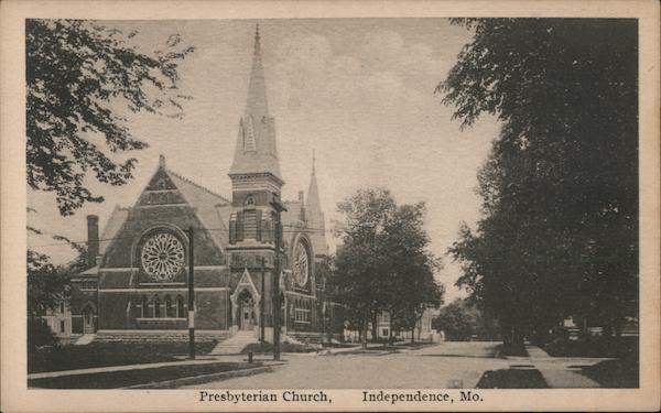 Presbyterian Church Independence, MO Postcard